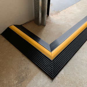 Door Dam G3 - Threshold with corners returns